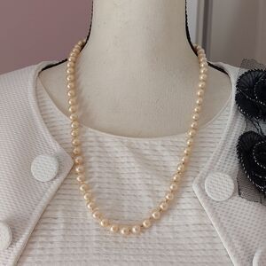 Vintage Marvella Cream Colored Faux Pearls Hand Knotted Bead Necklace